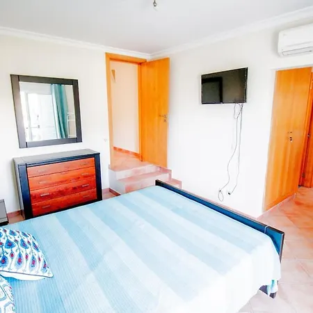 Anna * Αλμπουφέιρα